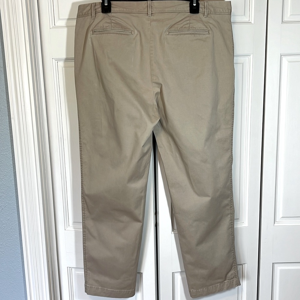 EUC Banana Republic City Chino, straight leg, women’s size 14 - Picture 7 of 15